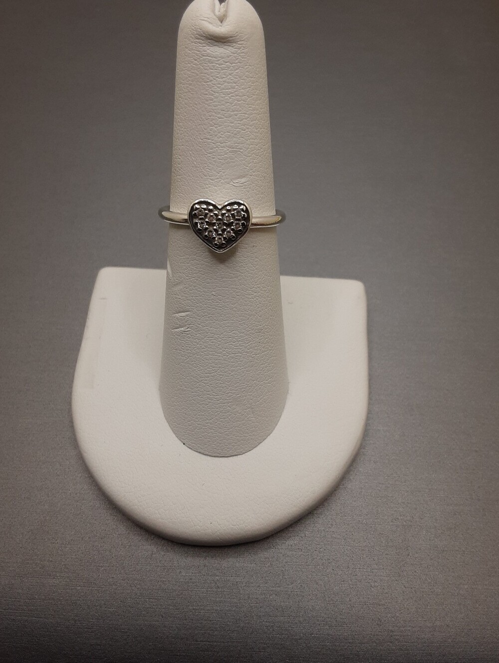 Authentic Pandora Clear Pave Heart Ring Size 6 - Excellent Used Condition
